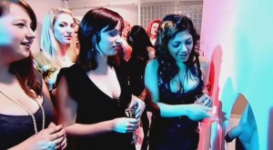 dominatrice sur le tchat exhib en webcam 180